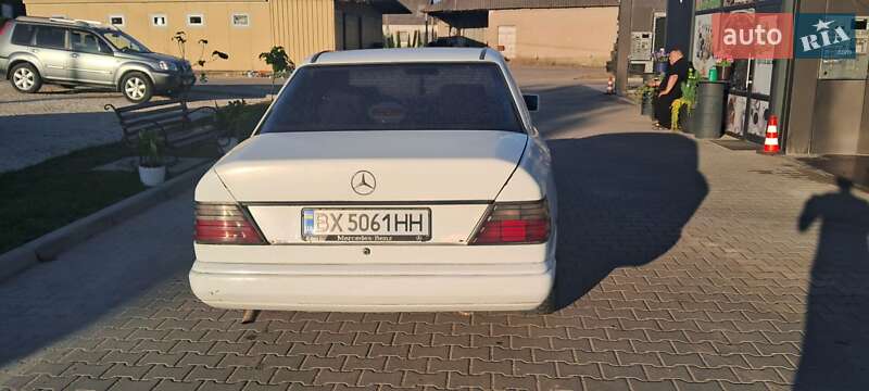 Седан Mercedes-Benz E-Class 1987 в Шумске фото 7 Седан Mercedes-Benz E-Class 1987 в Шумске