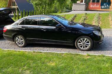 Седан Mercedes-Benz E-Class 2011 в 