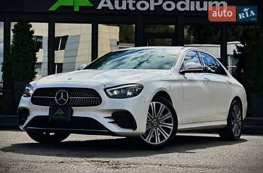 Седан Mercedes-Benz E-Class 2022 в Киеве