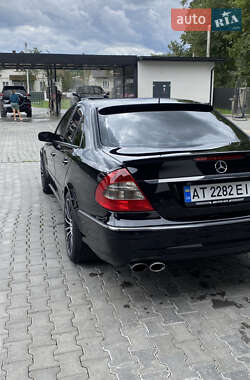 Седан Mercedes-Benz E-Class 2002 в 