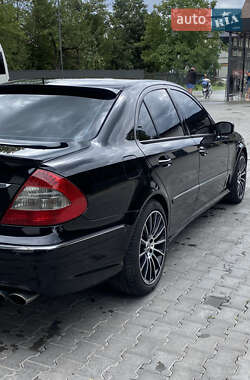 Седан Mercedes-Benz E-Class 2002 в 