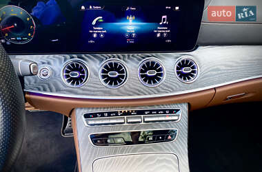 Купе Mercedes-Benz E-Class 2021 в 