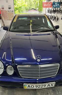 Седан Mercedes-Benz E-Class 2000 в Білки