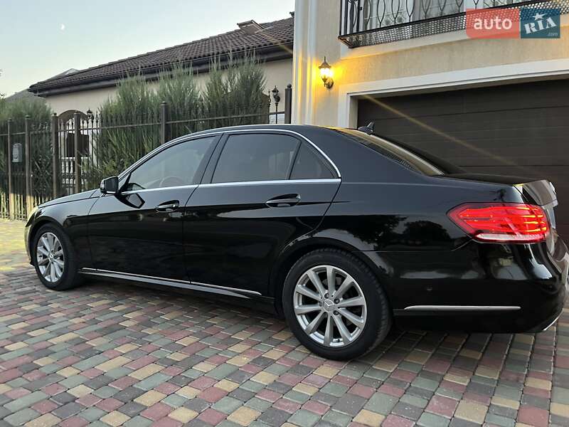 Седан Mercedes-Benz E-Class 2014 в Николаеве фото 8 Седан Mercedes-Benz E-Class 2014 в Николаеве