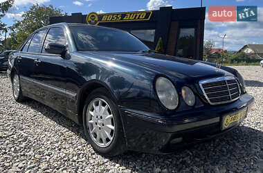 Седан Mercedes-Benz E-Class 1999 в Коломые