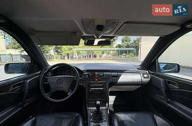 Седан Mercedes-Benz E-Class 1997 в 