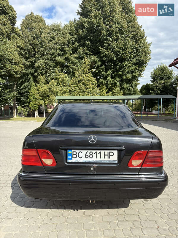 Седан Mercedes-Benz E-Class 1997 в Львові