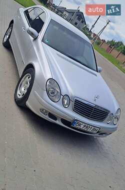 Седан Mercedes-Benz E-Class 2004 в Костополе