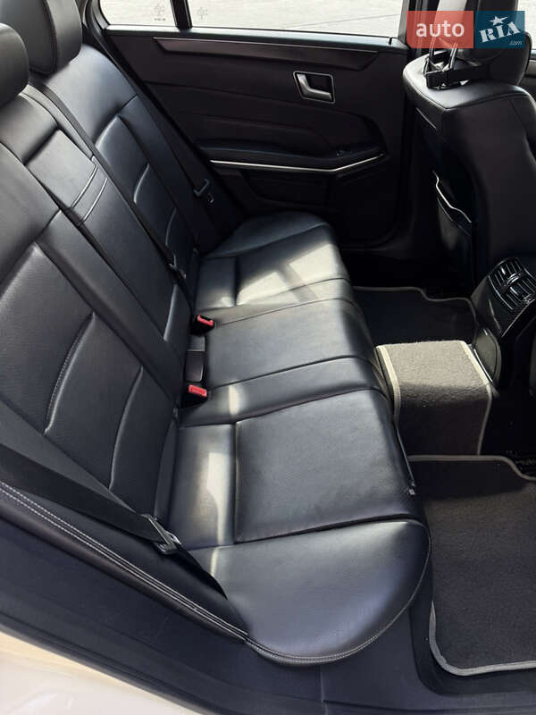 Седан Mercedes-Benz E-Class 2014 в Хмельницком