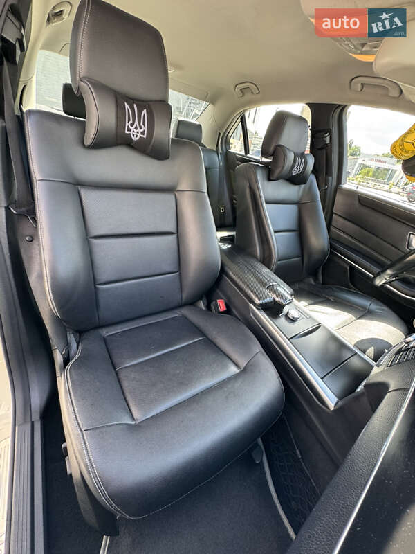 Седан Mercedes-Benz E-Class 2014 в Хмельницком