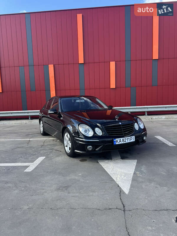 Седан Mercedes-Benz E-Class 2006 в 