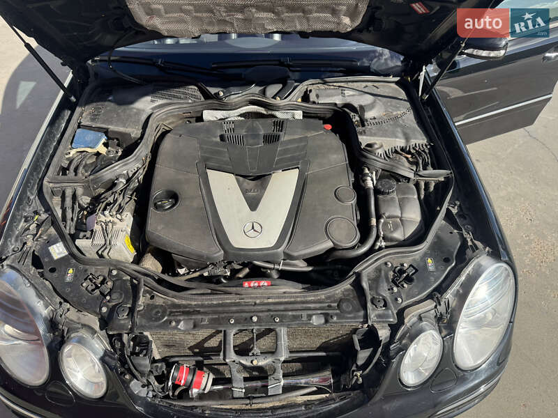 Седан Mercedes-Benz E-Class 2006 в Киеве