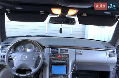 Седан Mercedes-Benz E-Class 2000 в 