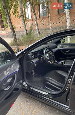 Седан Mercedes-Benz E-Class 2018 в  фото 7 Седан Mercedes-Benz E-Class 2018 в