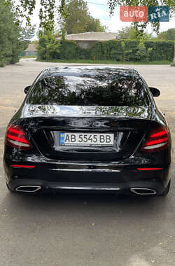 Седан Mercedes-Benz E-Class 2018 в  фото 13 Седан Mercedes-Benz E-Class 2018 в