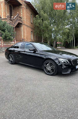 Седан Mercedes-Benz E-Class 2018 в  фото 29 Седан Mercedes-Benz E-Class 2018 в