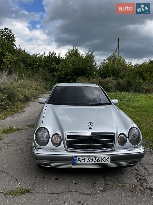 Mercedes-Benz E-Class 1997