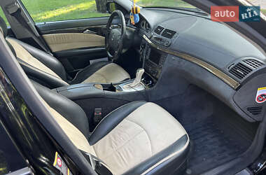 Седан Mercedes-Benz E-Class 2005 в 