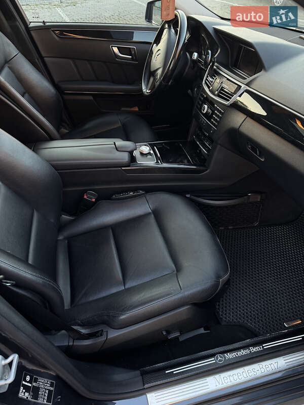 Седан Mercedes-Benz E-Class 2012 в Черновцах фото 8 Седан Mercedes-Benz E-Class 2012 в Черновцах