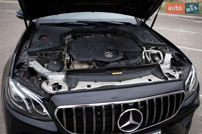 Універсал Mercedes-Benz E-Class 2017 в Києві