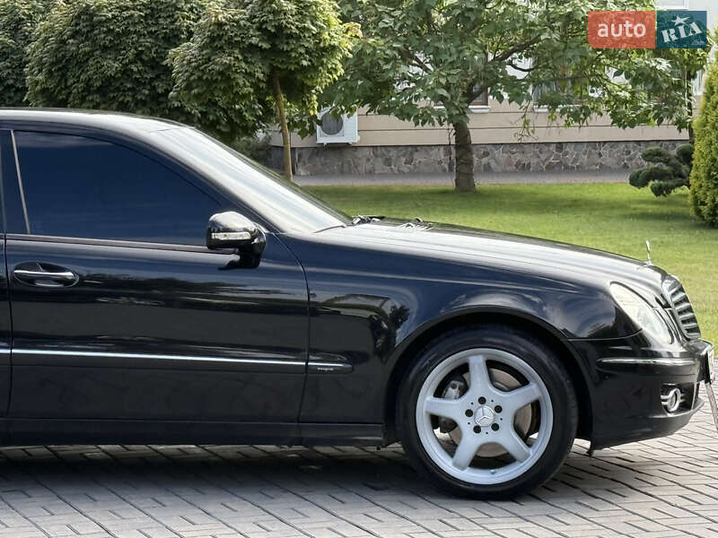 Седан Mercedes-Benz E-Class 2006 в Луцке