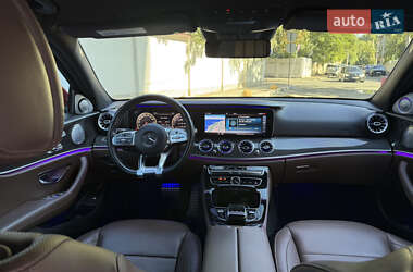 Универсал Mercedes-Benz E-Class 2017 в 