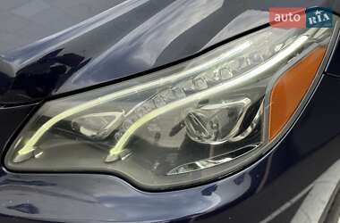 Купе Mercedes-Benz E-Class 2015 в 