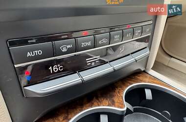 Купе Mercedes-Benz E-Class 2015 в 