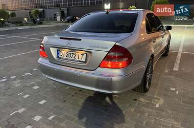 Седан Mercedes-Benz E-Class 2003 в 