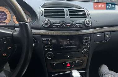 Седан Mercedes-Benz E-Class 2003 в 
