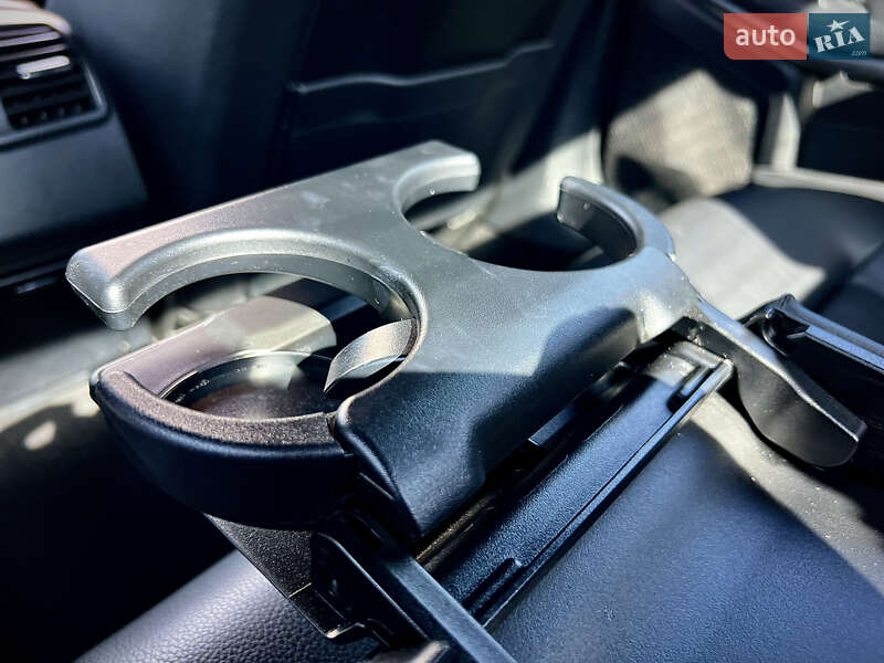 Седан Mercedes-Benz E-Class 2014 в Кривому Розі