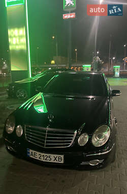 Седан Mercedes-Benz E-Class 2008 в Дніпрі