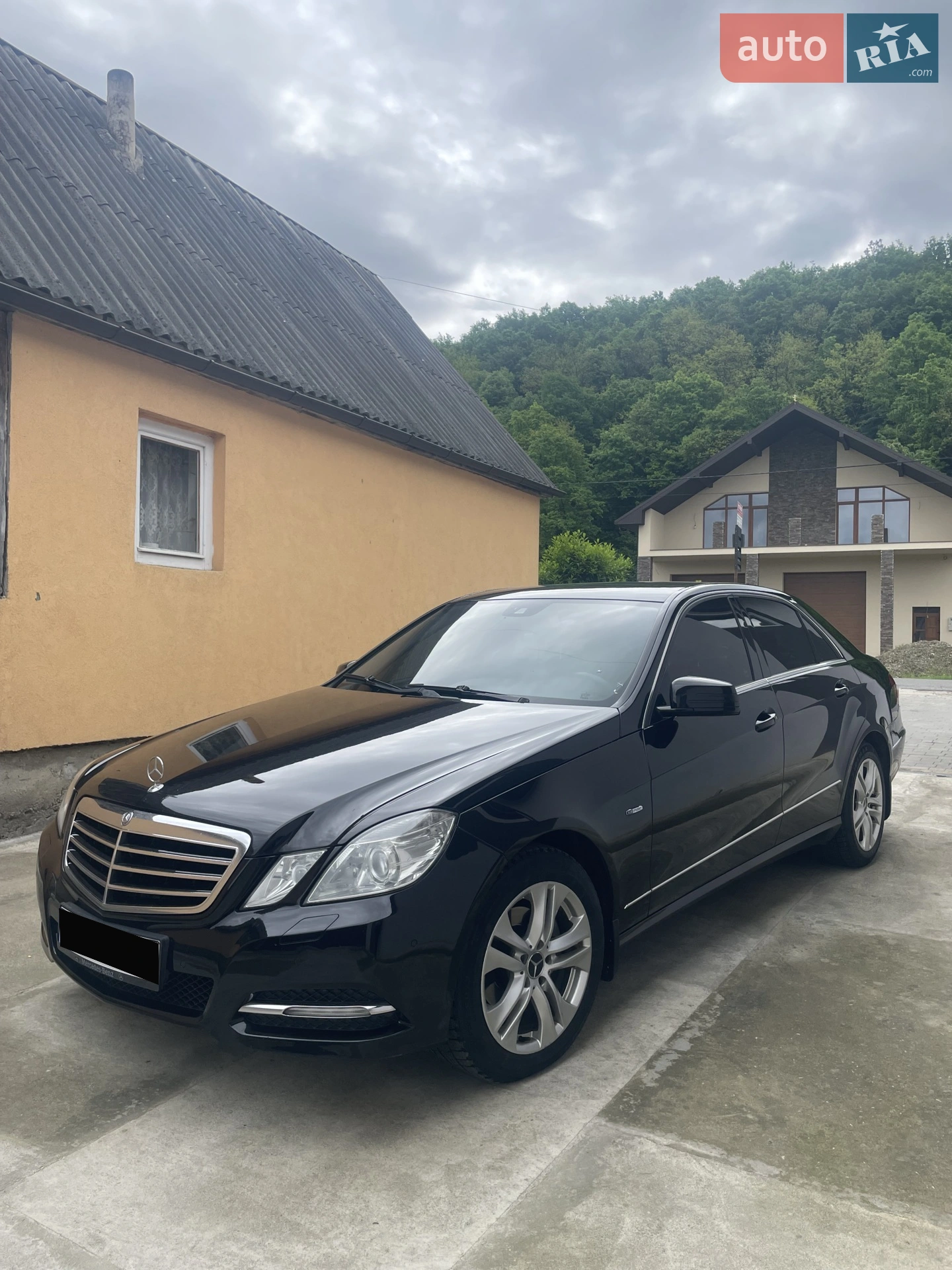 2010 Mercedes-Benz E-klasse - мініатюра 3