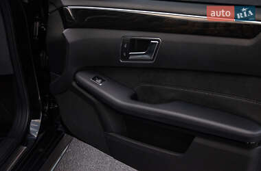 Седан Mercedes-Benz E-Class 2015 в 