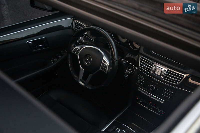 Седан Mercedes-Benz E-Class 2015 в Каменском