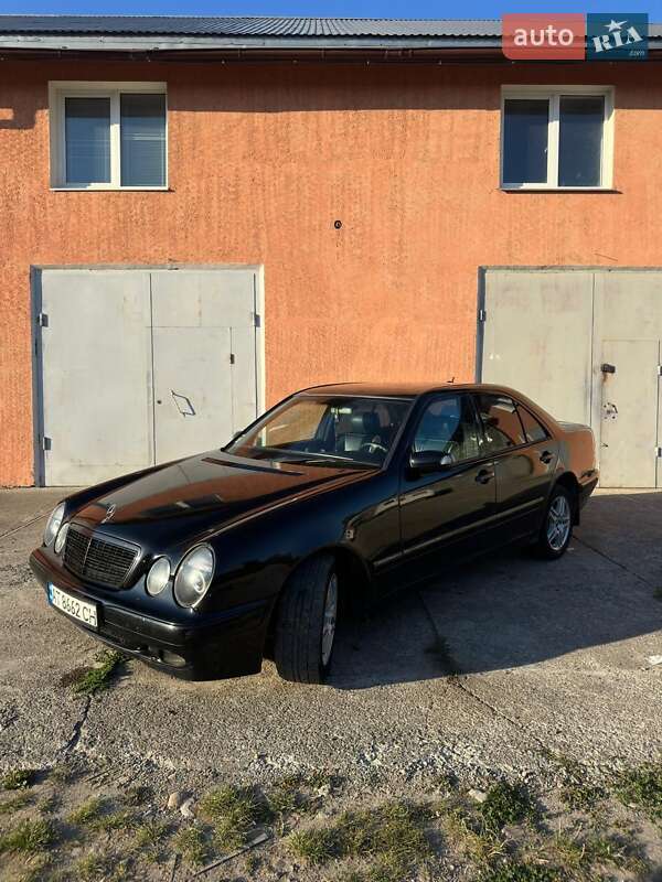 Седан Mercedes-Benz E-Class 2001 в Івано-Франківську фото 3 Седан Mercedes-Benz E-Class 2001 в Івано-Франківську