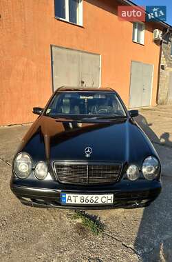 Седан Mercedes-Benz E-Class 2001 в Ивано-Франковске