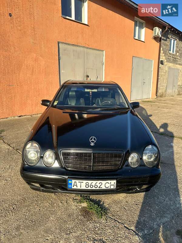 Mercedes-Benz E-Class 2001