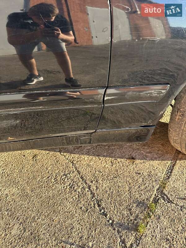 Седан Mercedes-Benz E-Class 2001 в Івано-Франківську фото 25 Седан Mercedes-Benz E-Class 2001 в Івано-Франківську