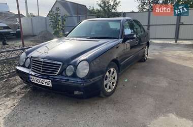 Седан Mercedes-Benz E-Class 2001 в П'ятихатках