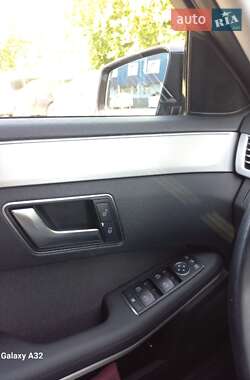 Универсал Mercedes-Benz E-Class 2011 в 