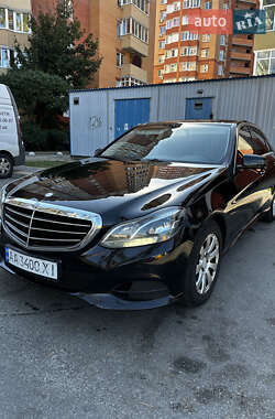 Седан Mercedes-Benz E-Class 2013 в Києві