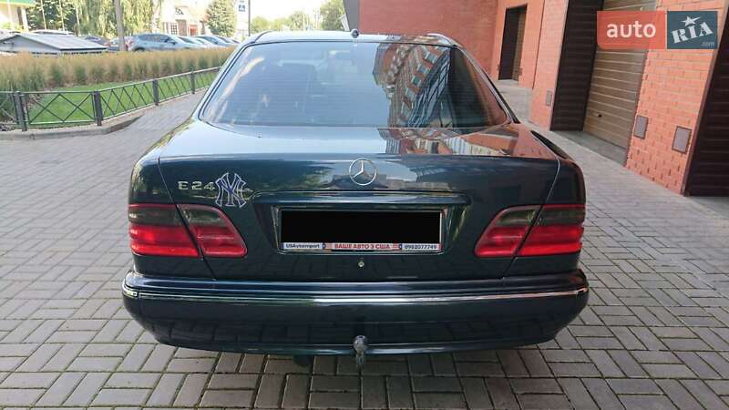Седан Mercedes-Benz E-Class 2000 в Черкассах