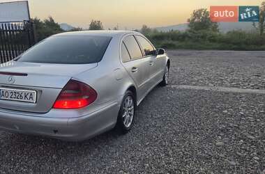Седан Mercedes-Benz E-Class 2002 в 