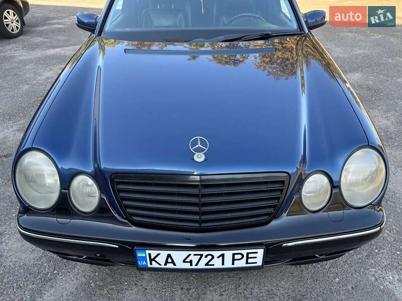 Седан Mercedes-Benz E-Class 2000 в Києві
