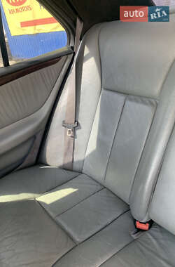 Седан Mercedes-Benz E-Class 1997 в 