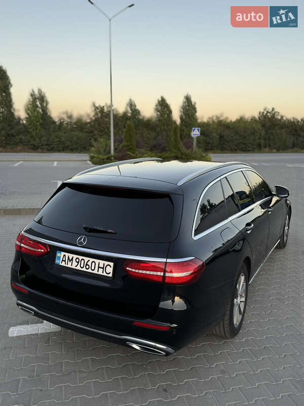Универсал Mercedes-Benz E-Class 2017 в Каменец-Подольском