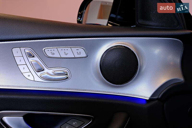 Седан Mercedes-Benz E-Class 2017 в Одессе фото 32 Седан Mercedes-Benz E-Class 2017 в Одессе