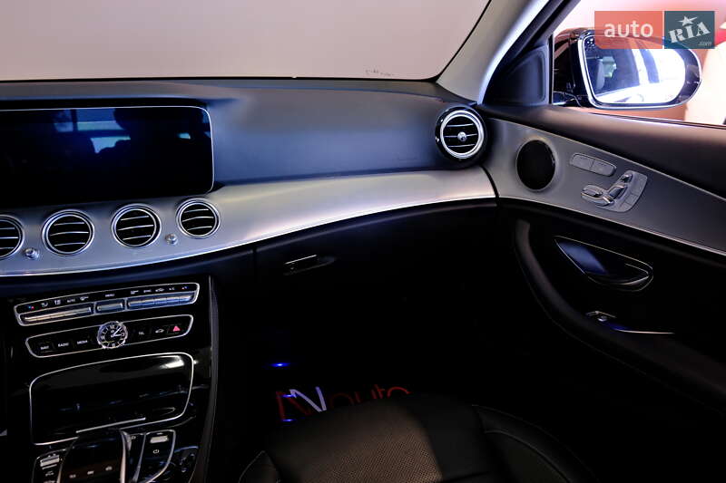 Седан Mercedes-Benz E-Class 2017 в Одессе фото 66 Седан Mercedes-Benz E-Class 2017 в Одессе