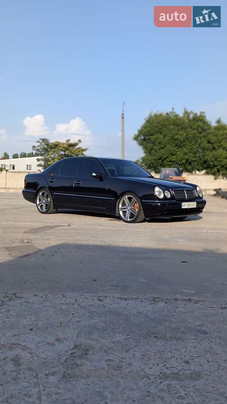 Седан Mercedes-Benz E-Class 1998 в Запорожье